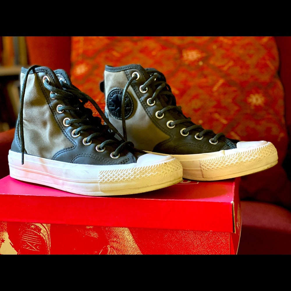 Converse size 6.5 Olive Sequoia